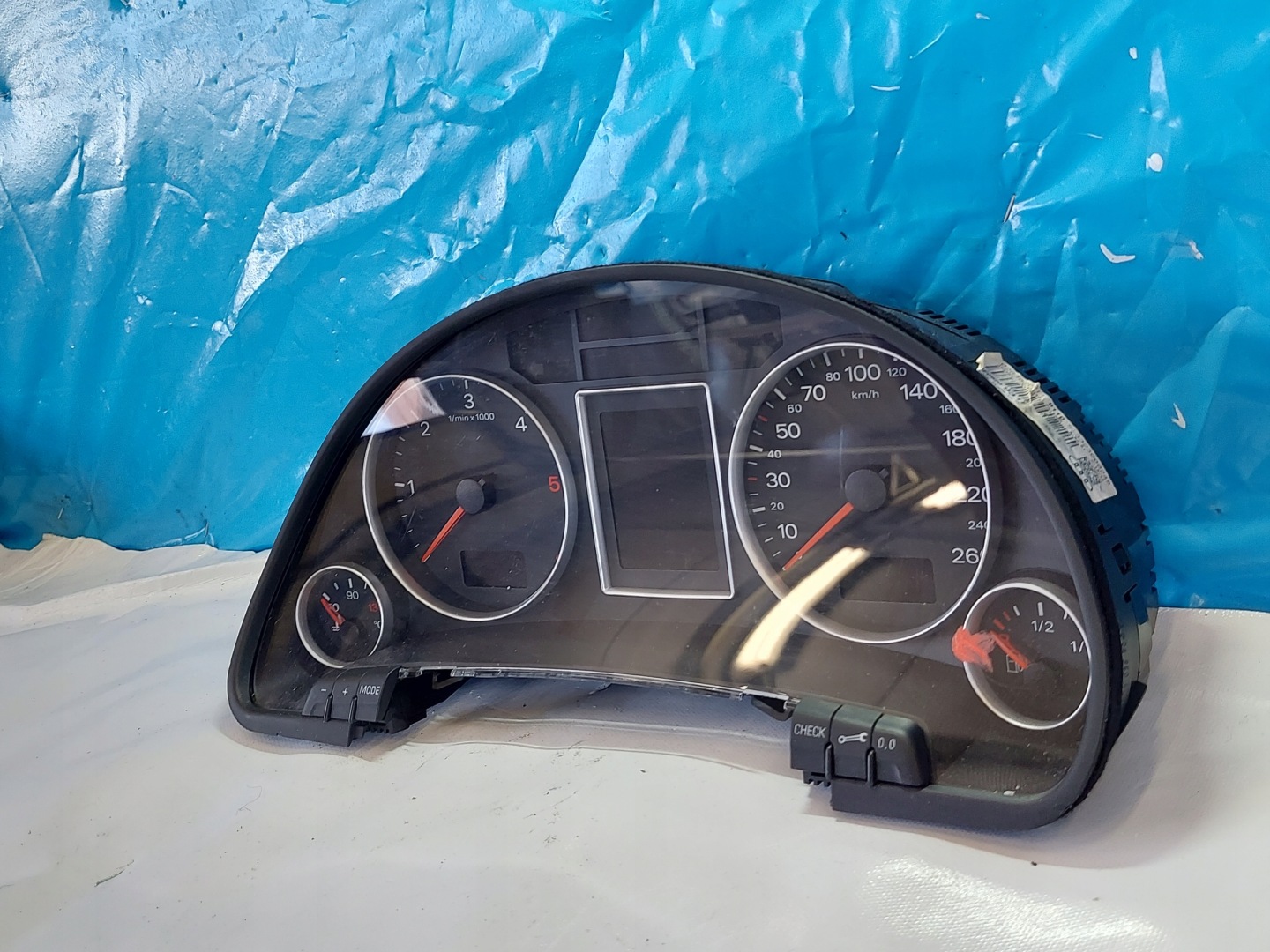 dials clock A4 B7 2.0 TDI 8E0920931P