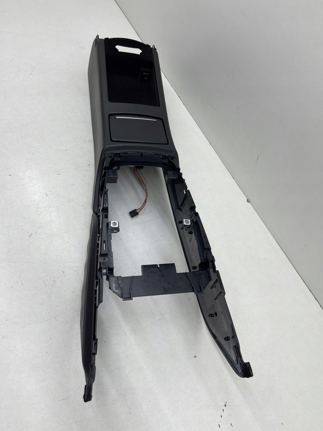 AUDI A6 C7 tunel mitte Leder!