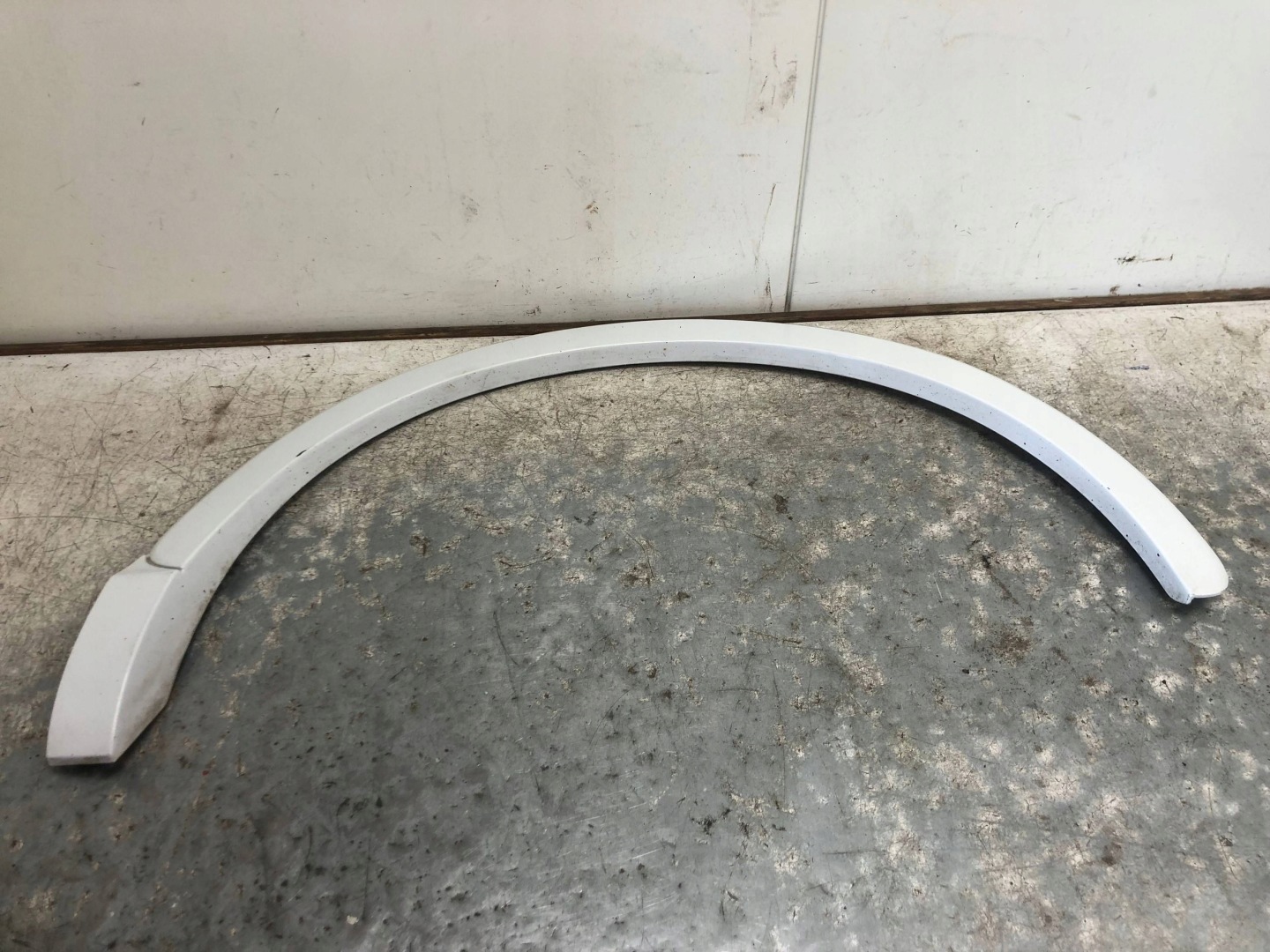modanatura parafango sinistra posteriore AUDI Q3 8U 8U0853817B