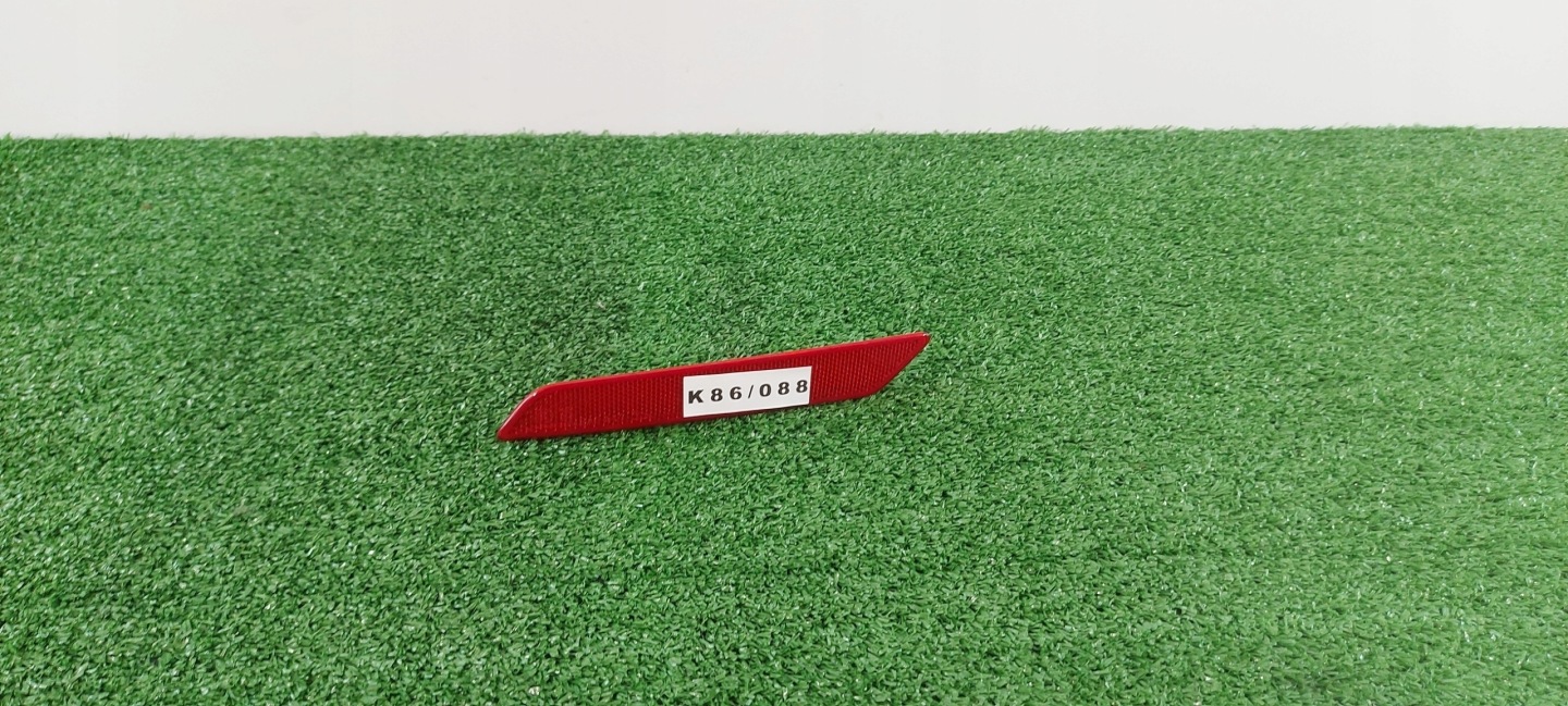 JAGUAR and-PACE left ODBLASK W bumper rear light
