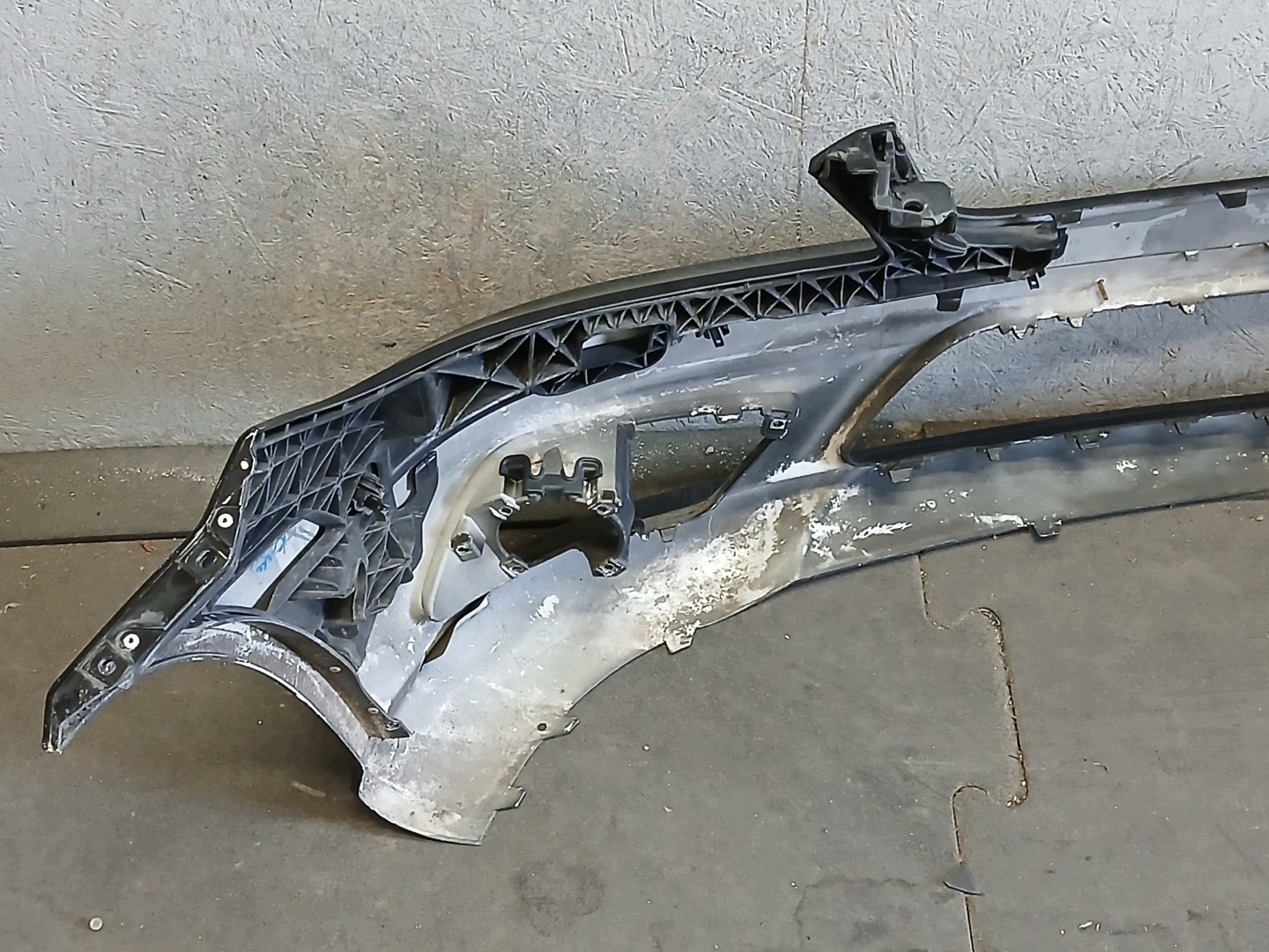 bumper front MERCEDES C-class C class AMG W204 A204 07-11