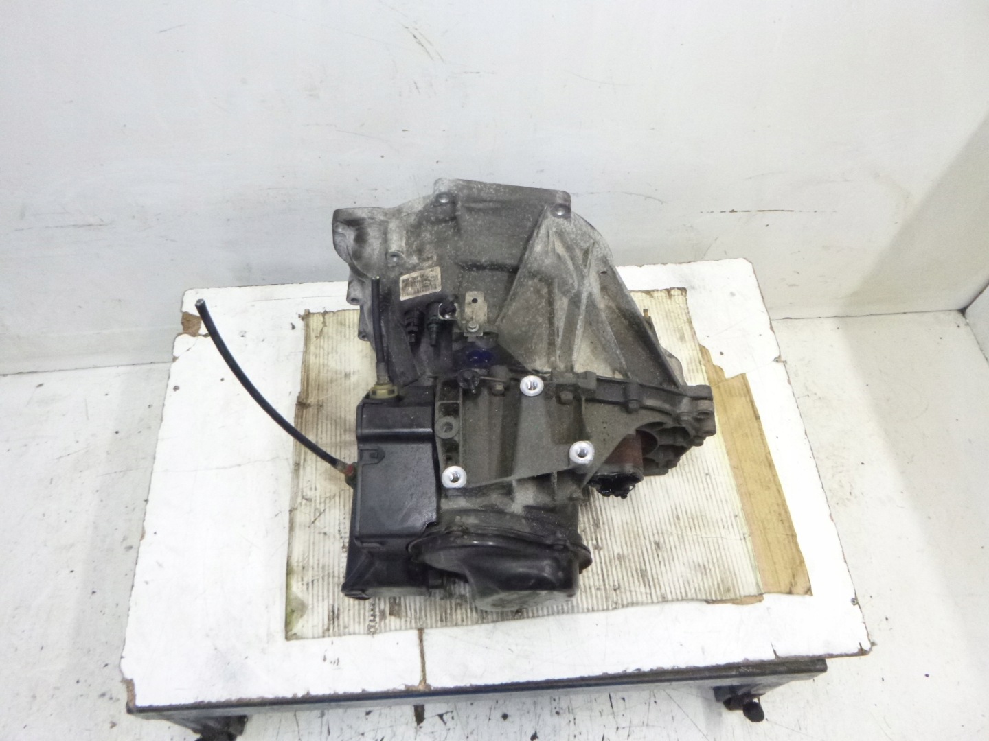 getriebe Ford Focus II Lift 1.6 2010r. 3M5R-7002-NF