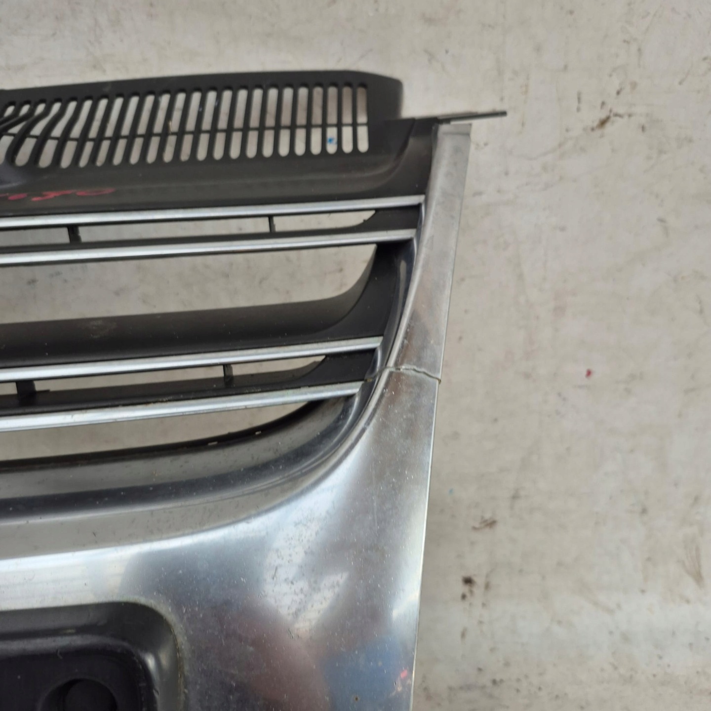 VW GOLF V 5 R32 05-09 Grill Grill