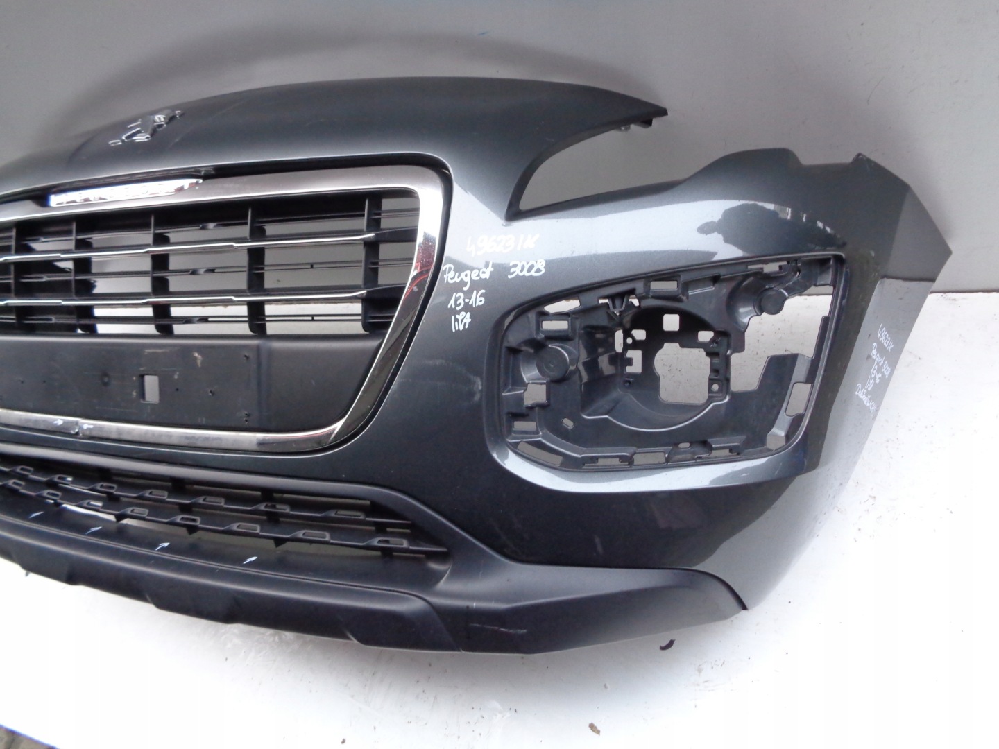 Frontstoßstange PEUGEOT 3008 13-16 LIFT NR 49623