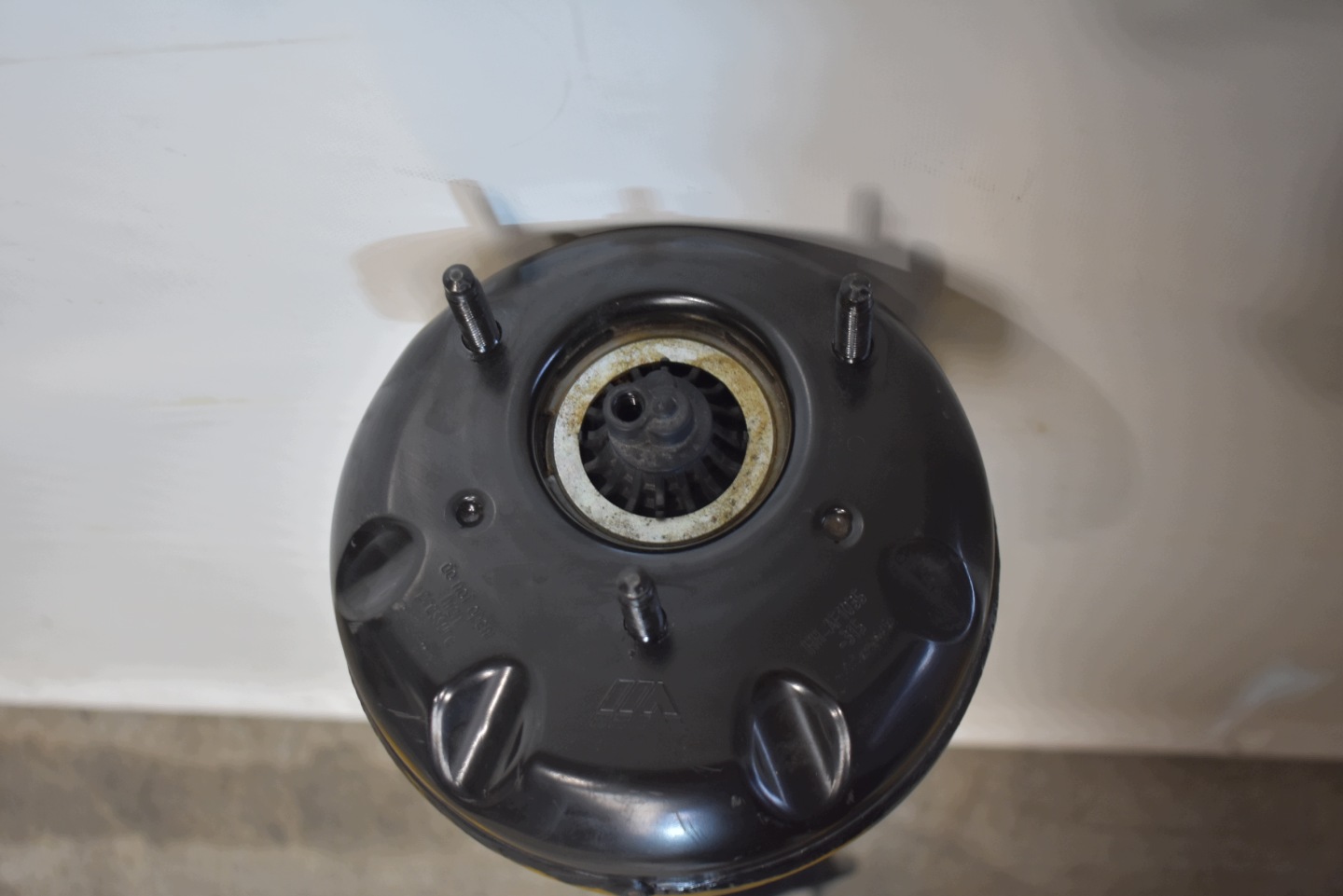 IDEALNY shock absorber front front MERCEDES GLS X167 1