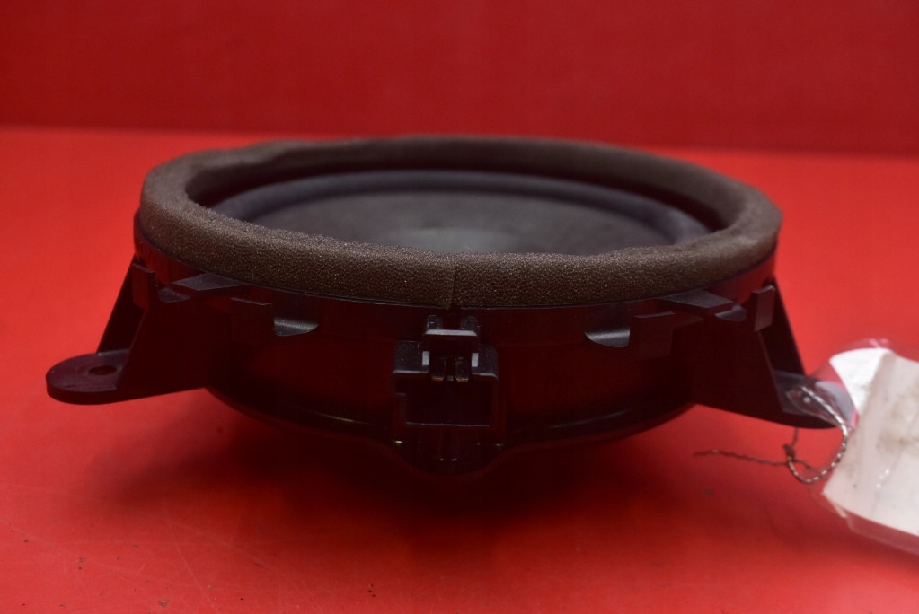 speaker left rear part 50657444 VOLVO XC60 1 and 08-13