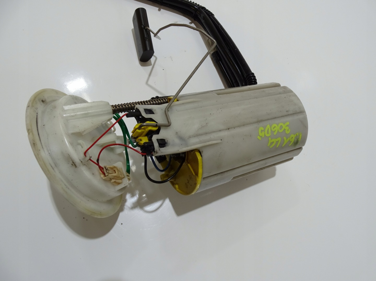 feed pump PLYWAK BMW E60 E61 306D5 3.0D 6765848 (4642450)