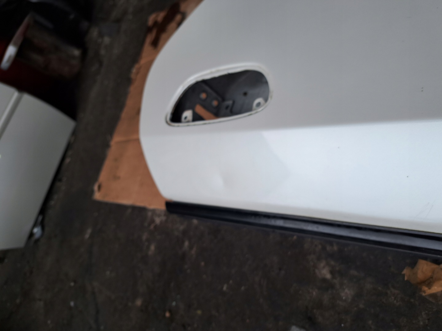Tür links heck SUBARU LEGACY IV 37J