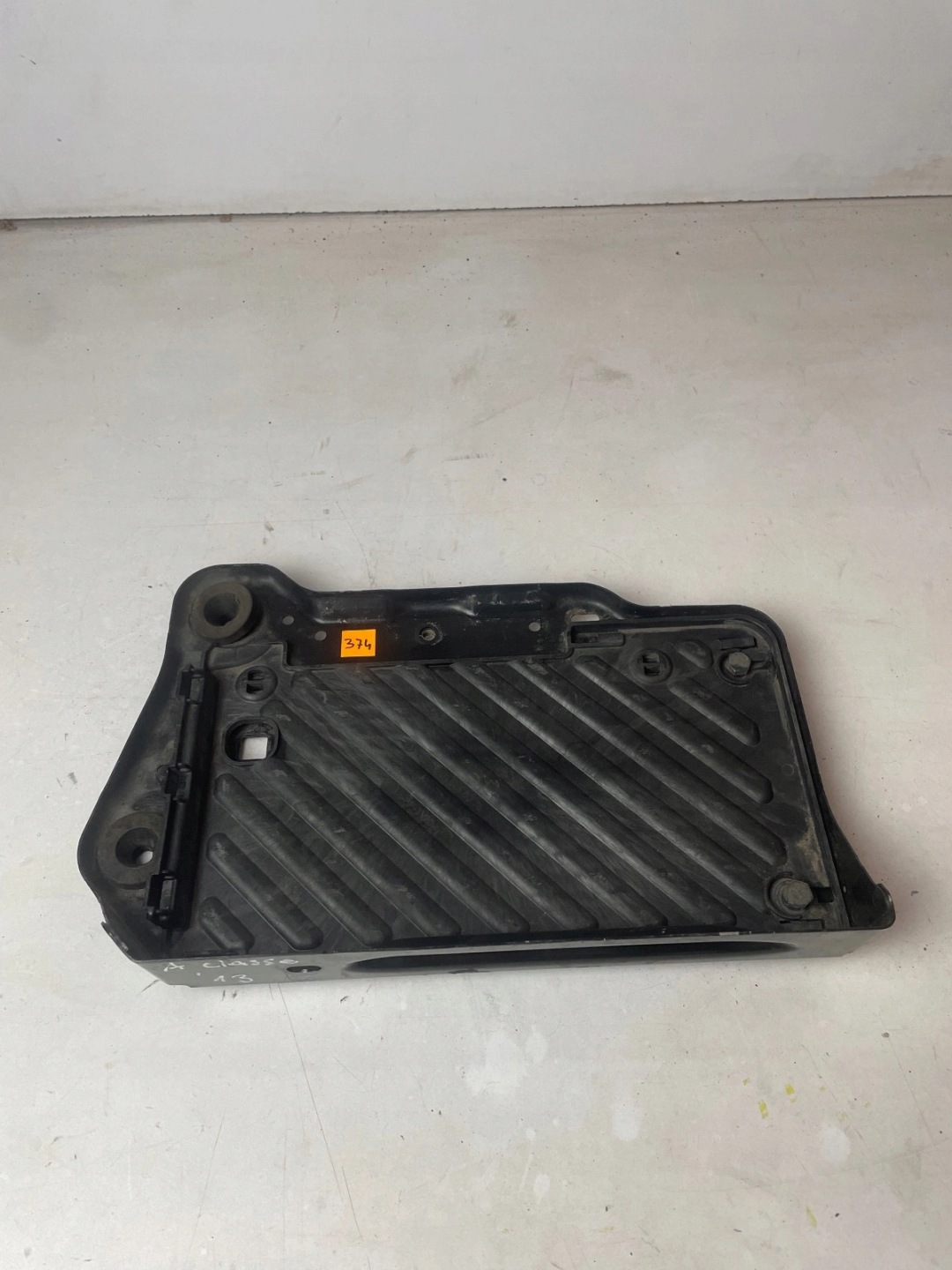 držač akumulatora Mercedes W246 W176