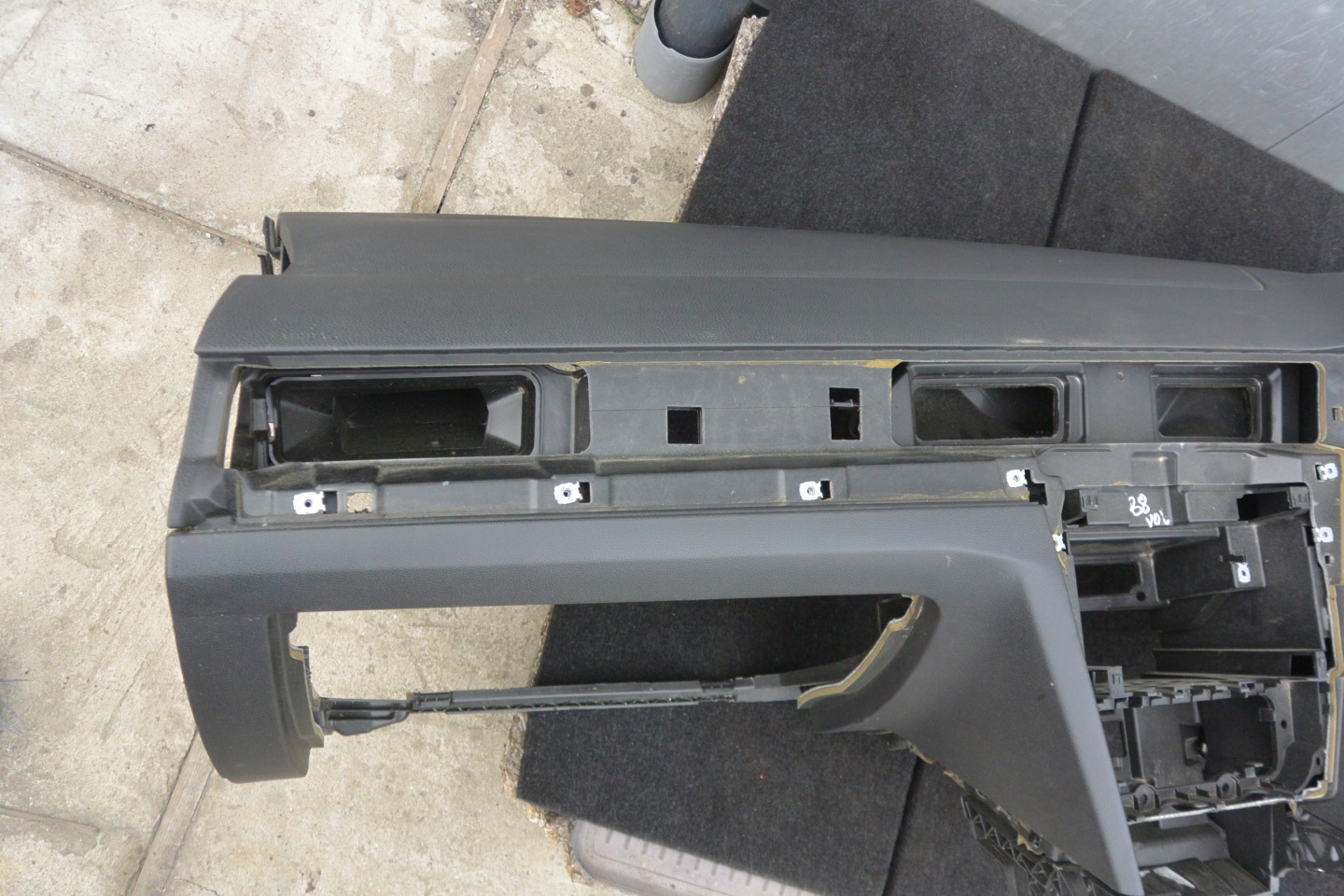 VW PASSAT B8 ARTEON dashboard instrument panel COKPIT console ANGLIK UK black RHD