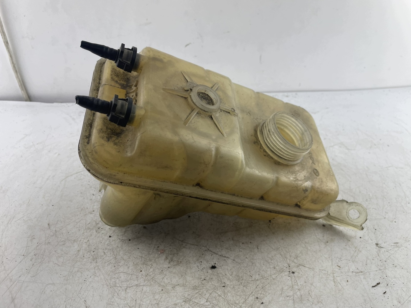 Scheibenwaschbehälter 917A2 Peugeot 407 SW 1.6 HDi OE