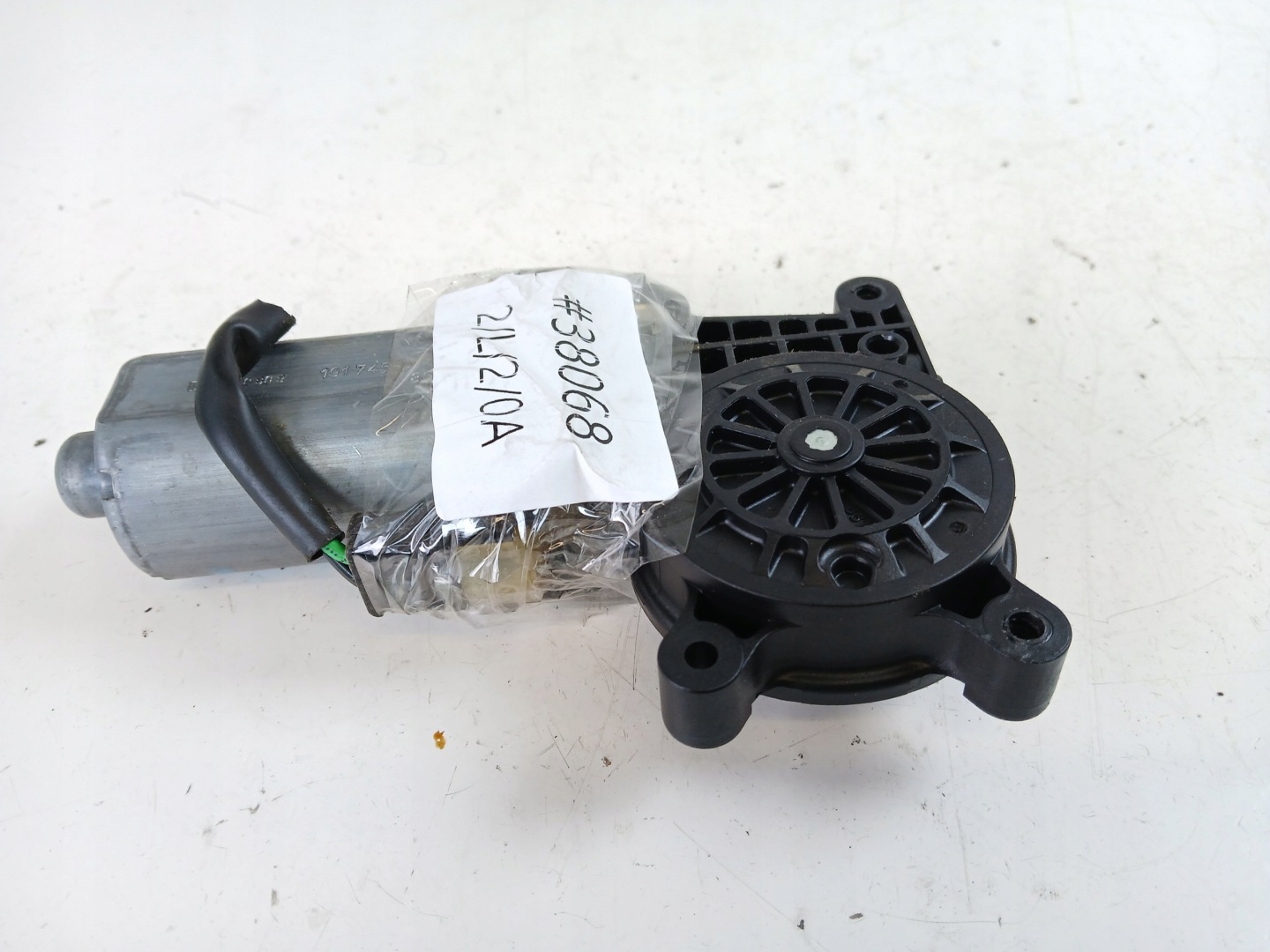 MERCEDES W168 mini motor windows left front 0130821673