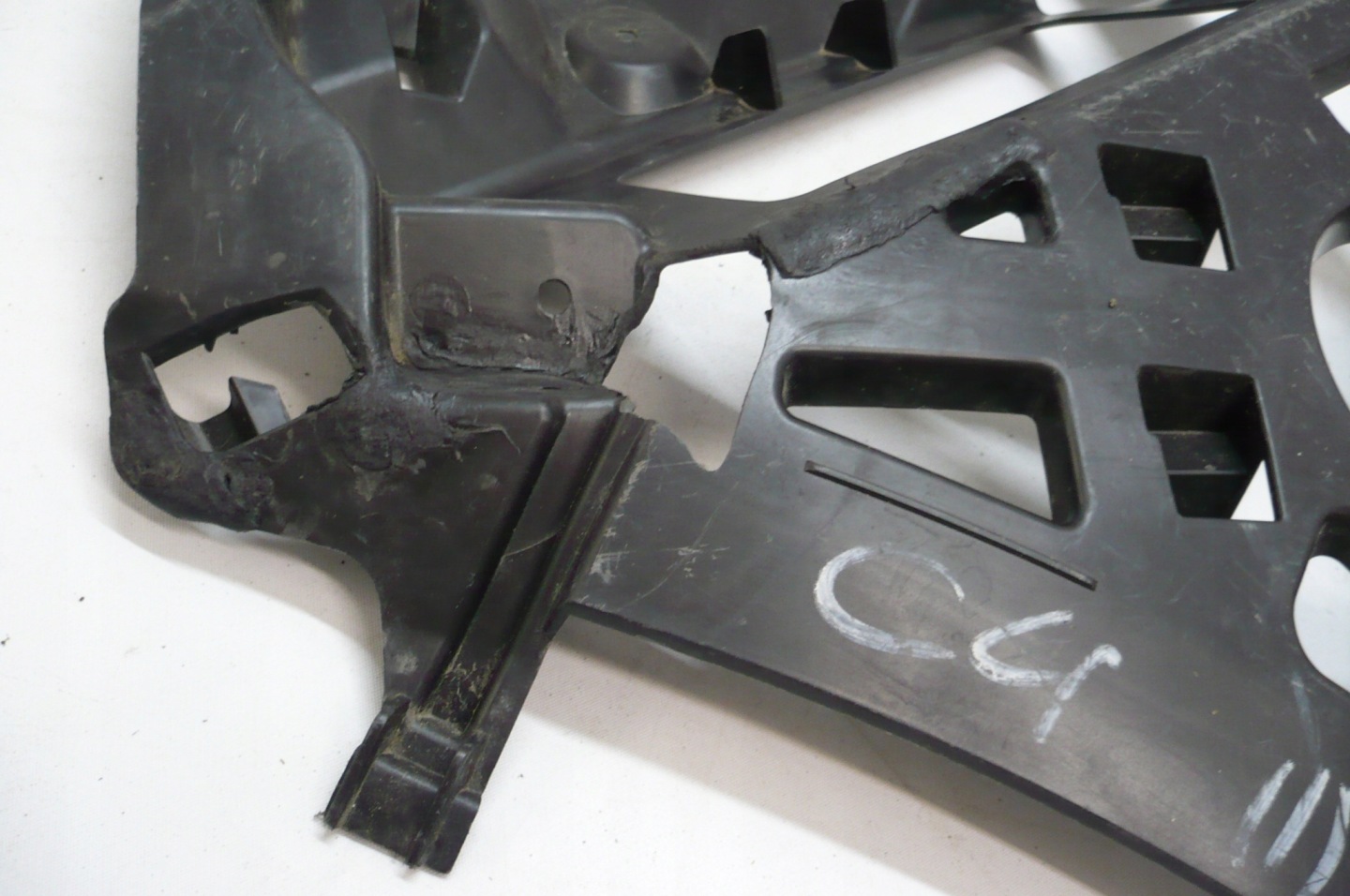 CITROEN C4 III 20- Support Support plaque Pare choc Gauche Arrière
