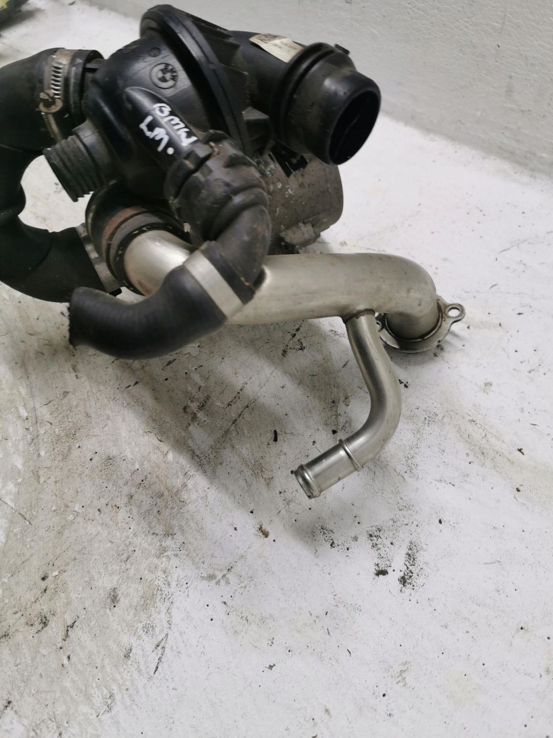 csomag TERMOSTATU BMW SERIA 3 E90 E91 7552403 N43