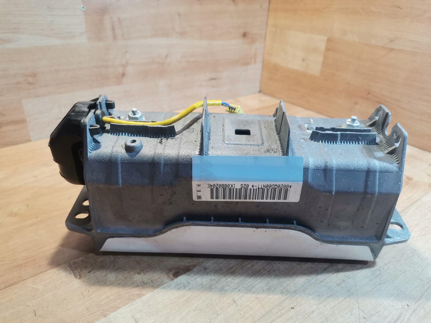 airbag airbag spolujezdce VW GOLF V 1K0880204E