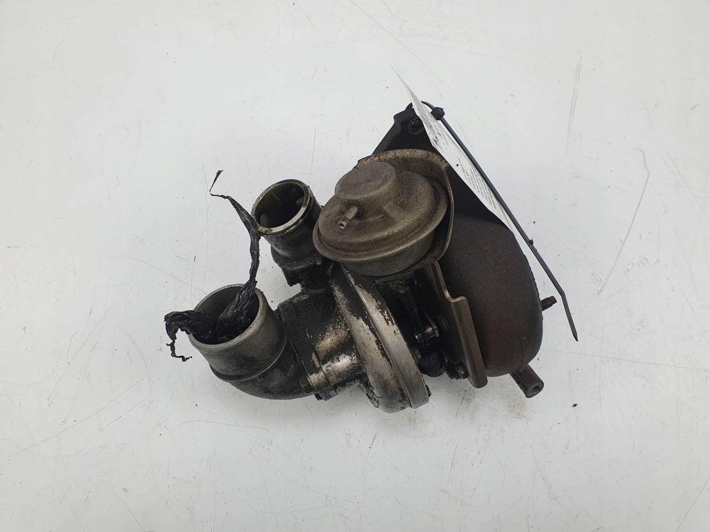 turbo 14411-2X900 3.0 NISSAN TERRANO