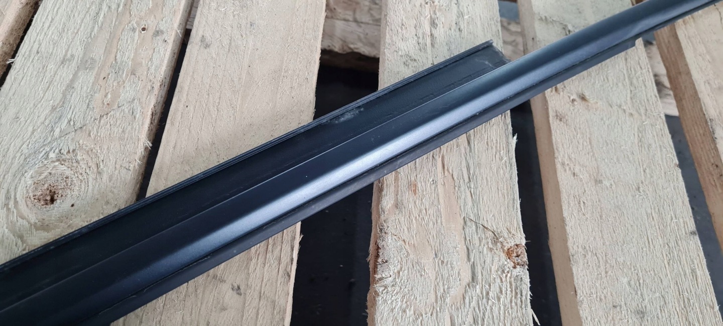 A5 8T LIFT COUPE moulding dust door left left front MAT 8T0853283E