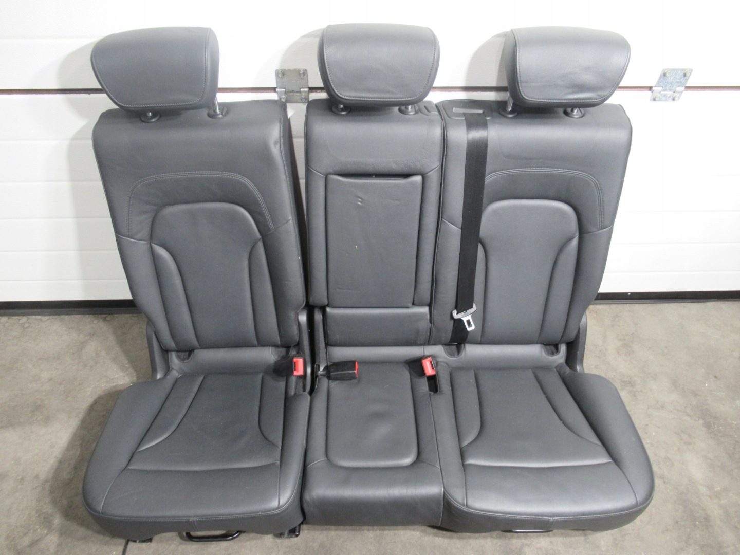 AUDI Q5 UND 1 8R SITZ SITZ VERKLEIDUNG SCHWARZE LEDER