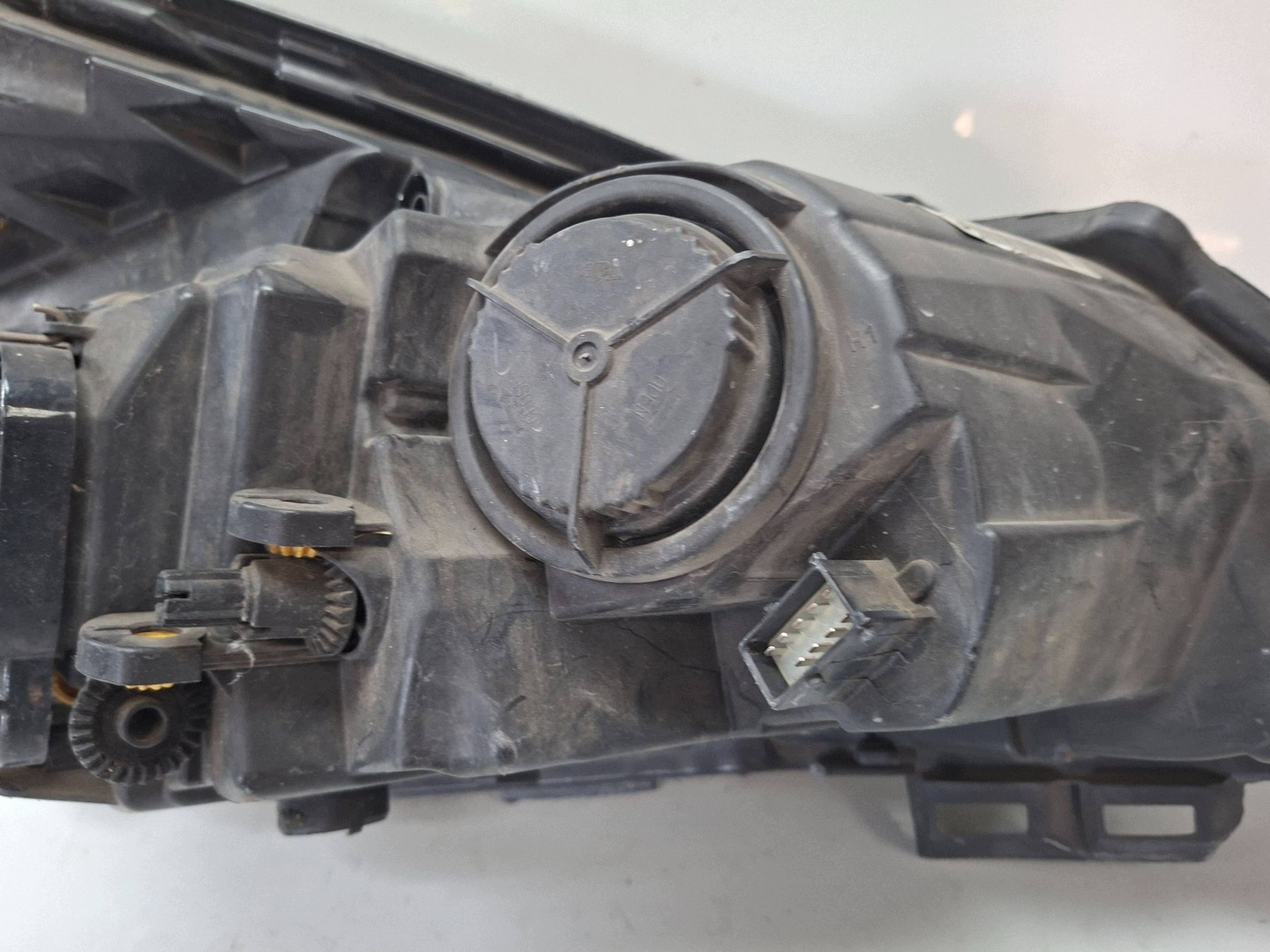 light front left 13446801 OPEL CORSA D LIFT 2011