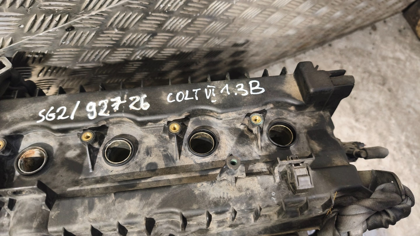 moteur nu cache- MITSHUBISHI COLT VI 1.3B 4A90