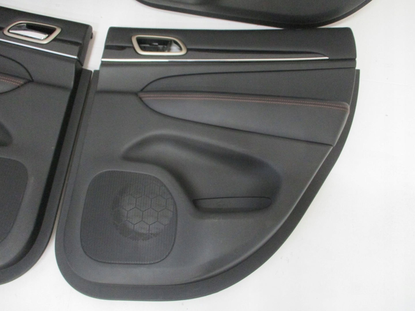 upholstery side door JEEP GRAND CHEROKEE 16R