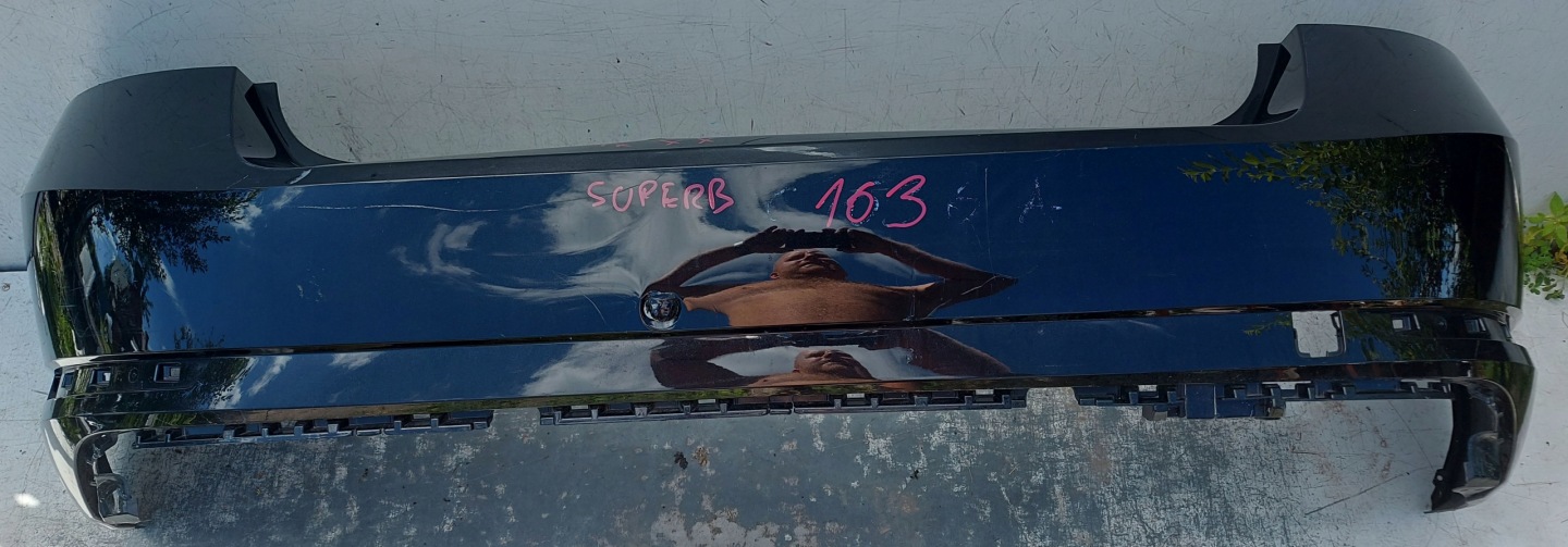 Skoda Superb 3 3V5 sedan bumper rear rear part