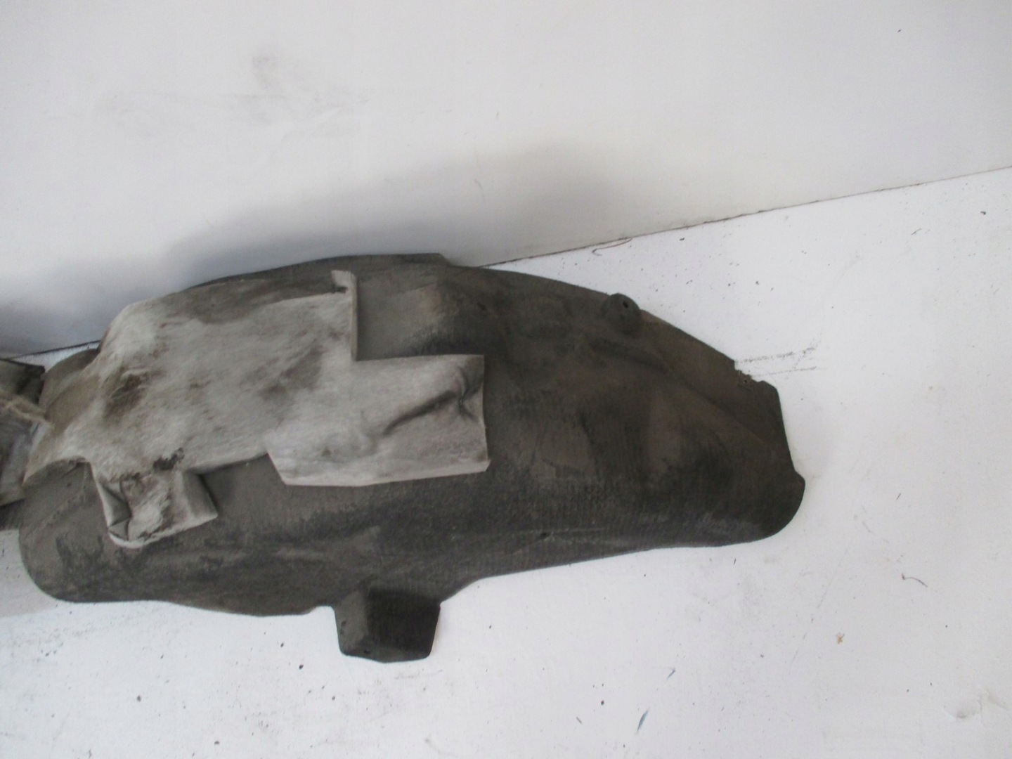 mudguard NADKOLA JAGUAR E PACE rear part rear. J9C3-279D22-AD J9C3-279D23-AD