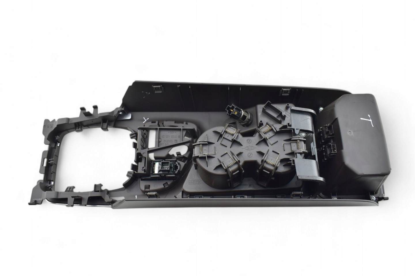 tunnel central OPEL INSIGNIA A 13245742