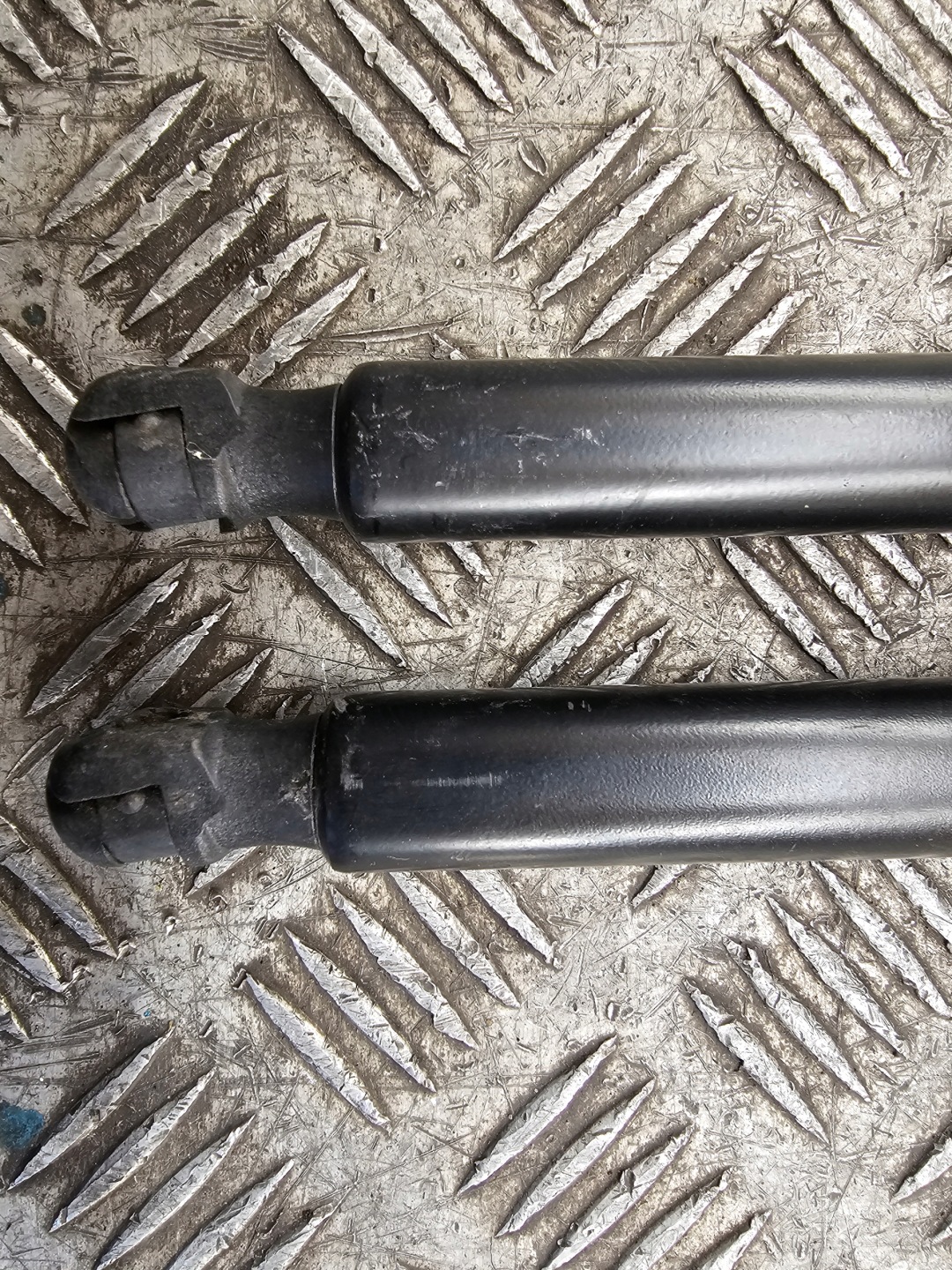 damper telescope rear part VW T6 TRANSPORTER 7E0827550B