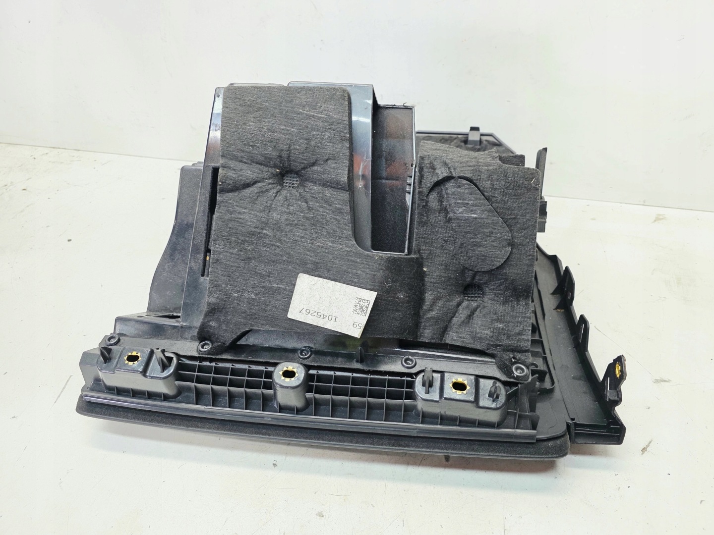 Handschuhfach des Beifahrers AUDI A3 8V 8V1857035