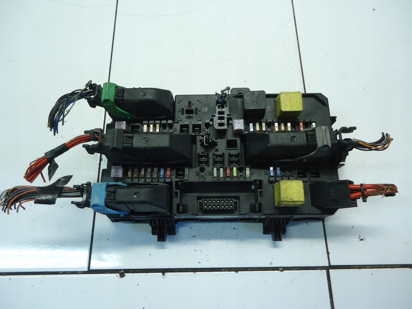 OPEL ASTRA H 1.8 Module Module fusibles 13145021
