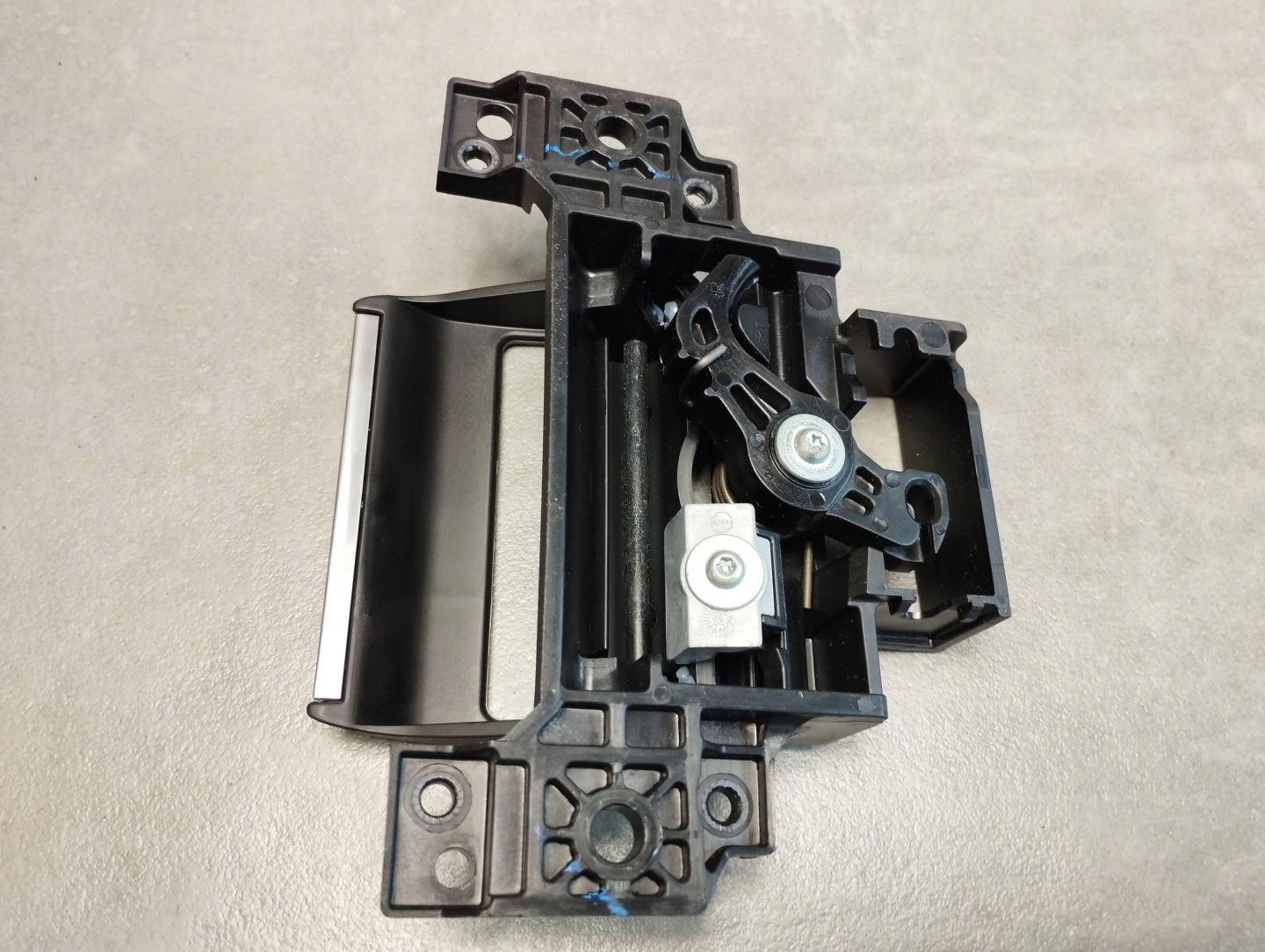 Volkswagen Amarok II 2023 handle inner left rear part N1WBE22600A