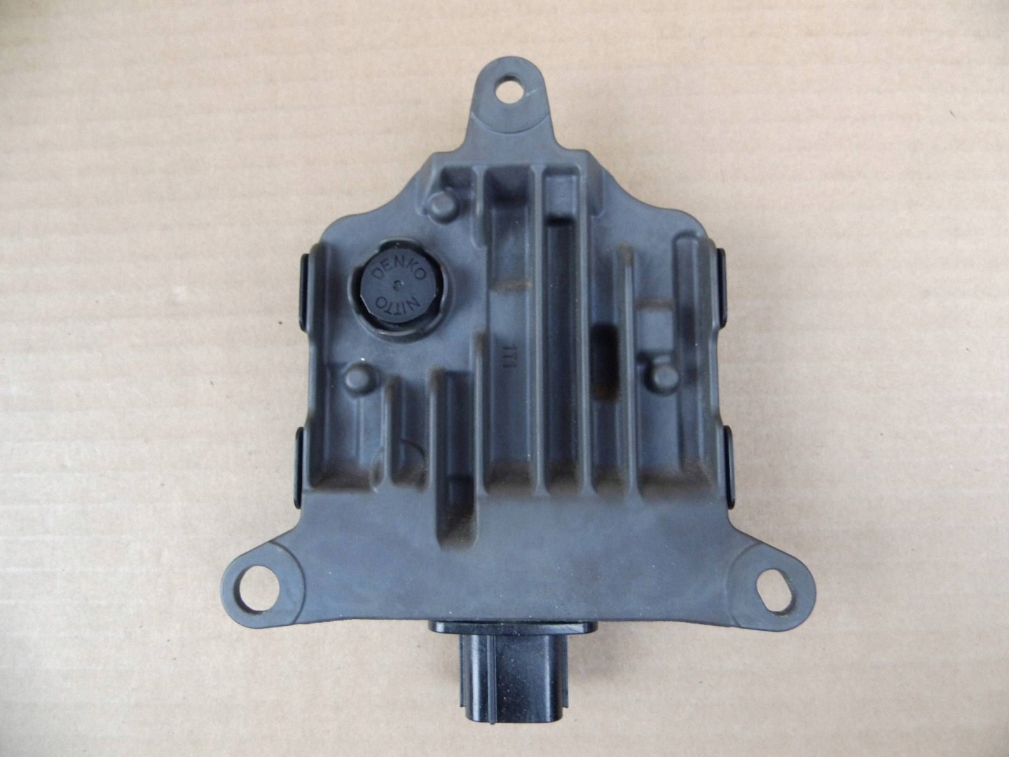 Toyota RAV4 V sensor module sensor martwego pola punktu BLIS 88162-0R032