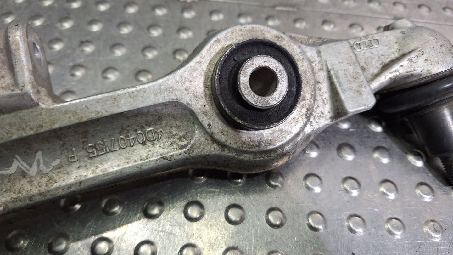 arm right front lower PROSTY AUDI A4 B5 A6 C5 A8 D2 PASSAT B5 SUPERB and