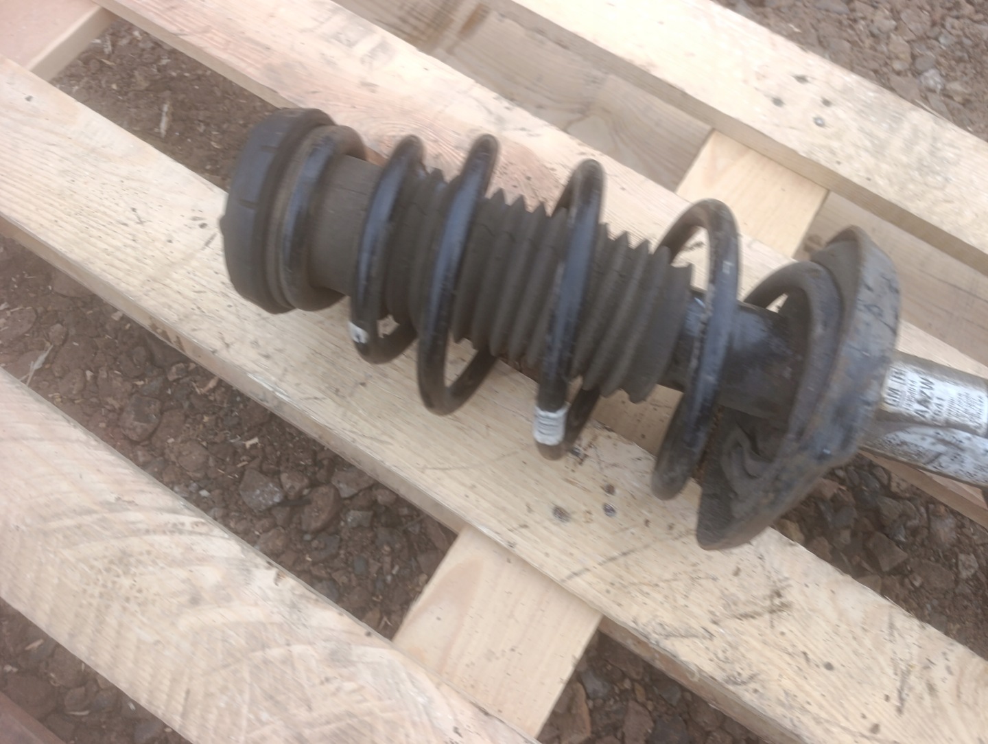 Macpherson shock absorber right front front opel astra j 1.7 13354014