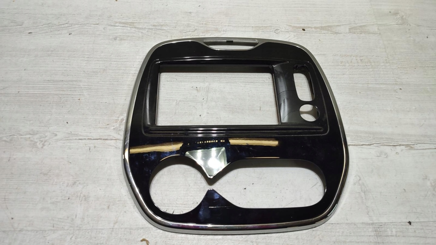 panel RAHMEN radia Renault Captur
