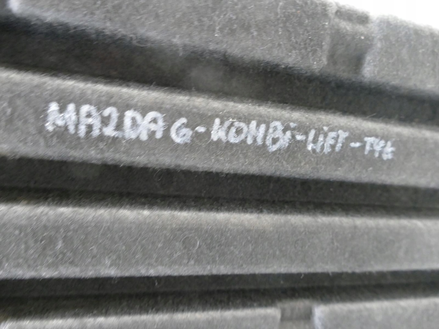 MAZDA 6 GH KOMBI floor boot GS2A6883XD