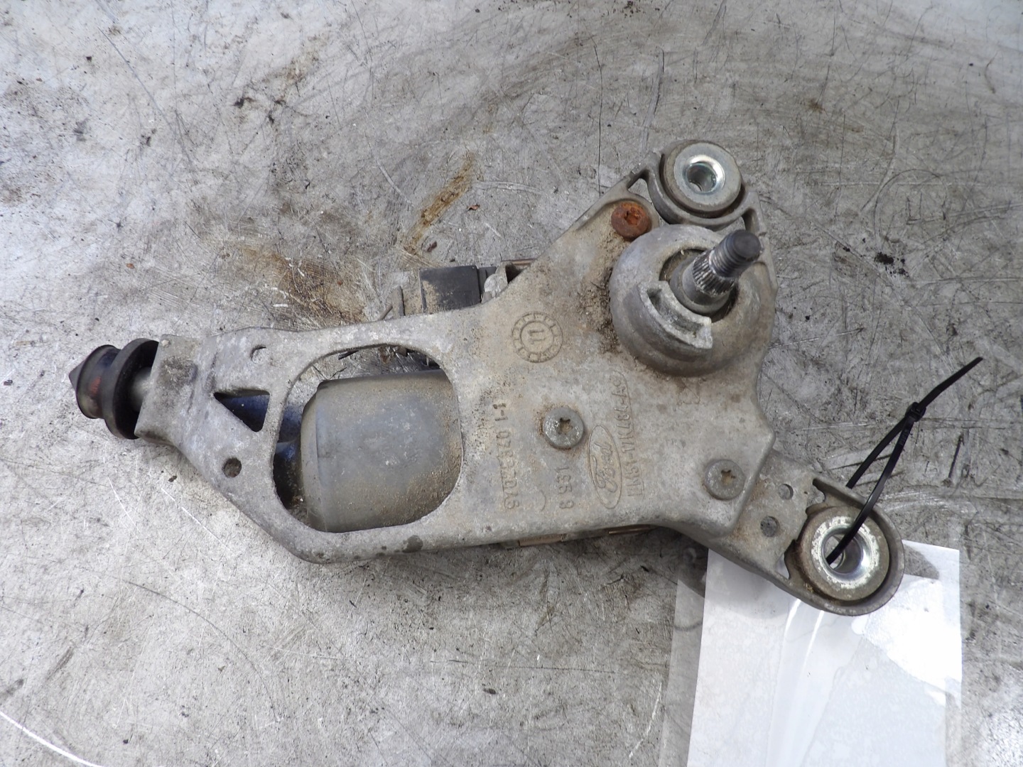 Ford Focus MK3 mini motor of wipers front left