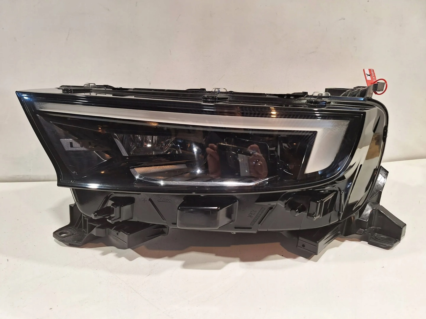 light front left new VALEO INTELLILUX 9834016880 OPEL MOKKA B 20