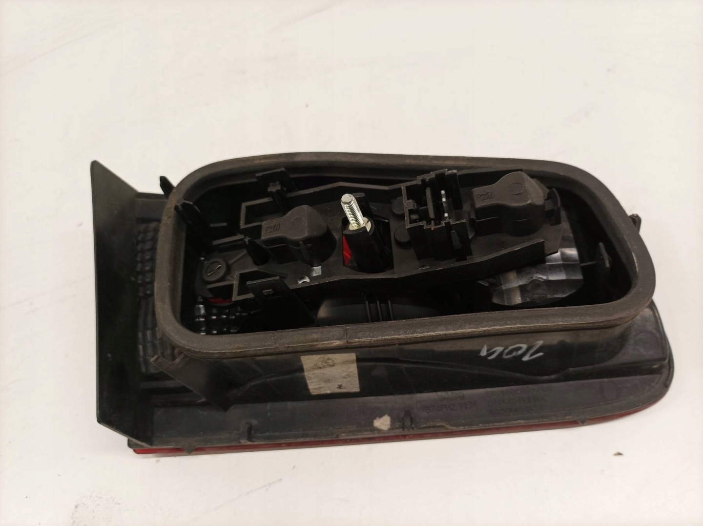 light rear part to the bonnet right HB Renault Laguna II (2000-2007)