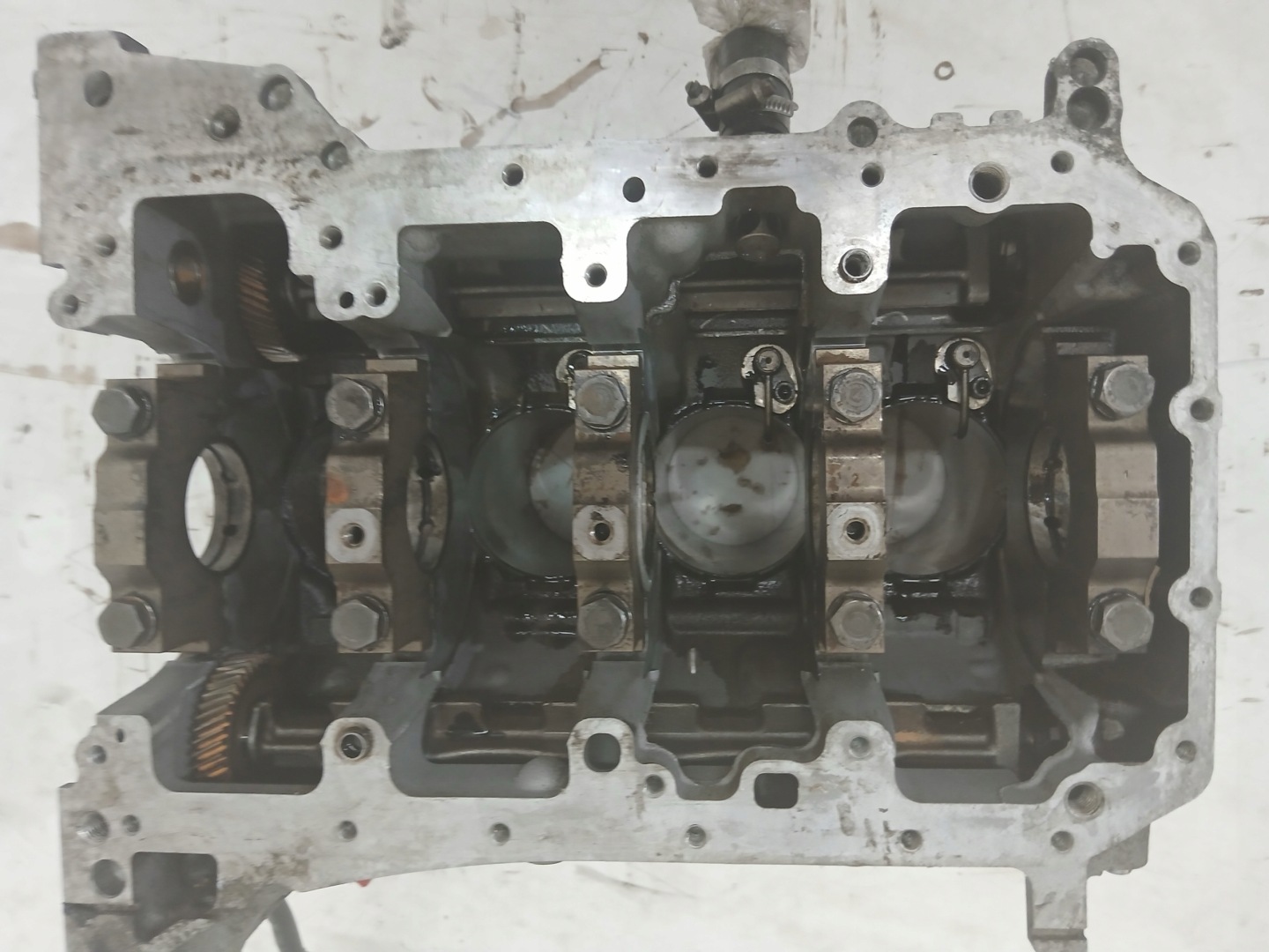 BLOK Motore BMW X3 E83 2.0 D 7797922