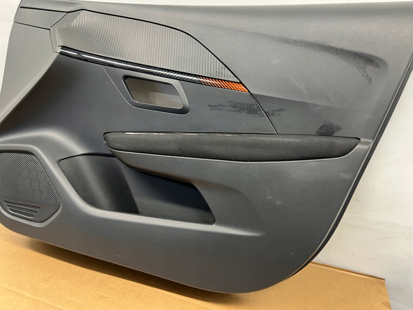 Peugeot 208 II side upholstery door right front