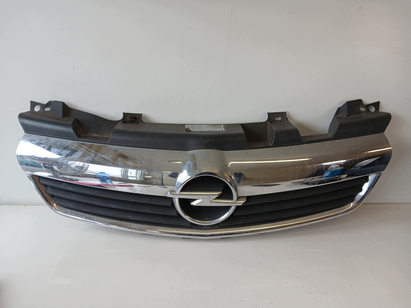 OPEL ZAFIRA B grill grille radiator chrome-plated