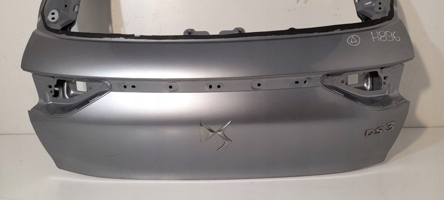 Citroen DS 3 Crossback rear trunk door boot (H896)