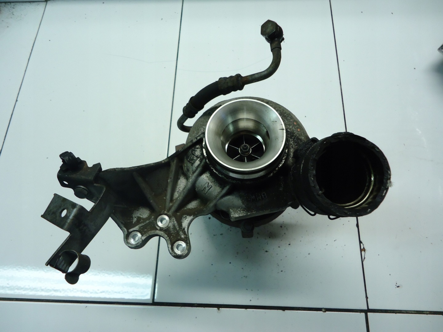 BMW 3 E90 2.0D N47D20 turbo 8519475