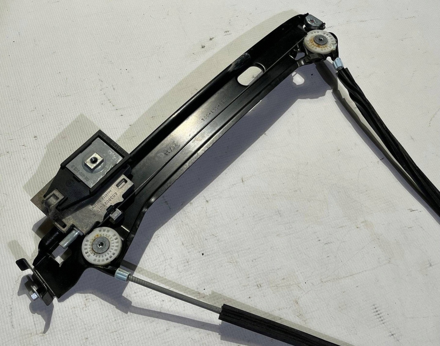 window regulator mechanism prawej right Chevrolet Camaro 2009-2015