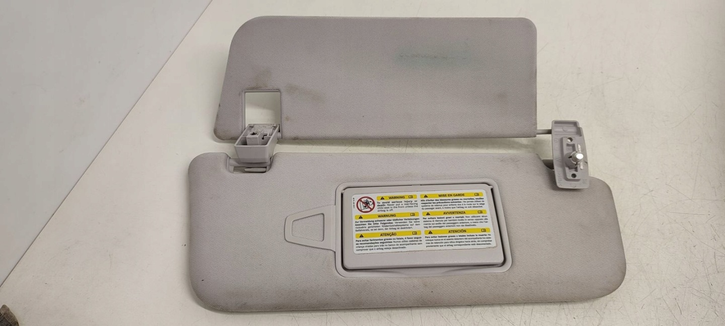 visor przeciwsloneczny right podwojny Mercedes W211