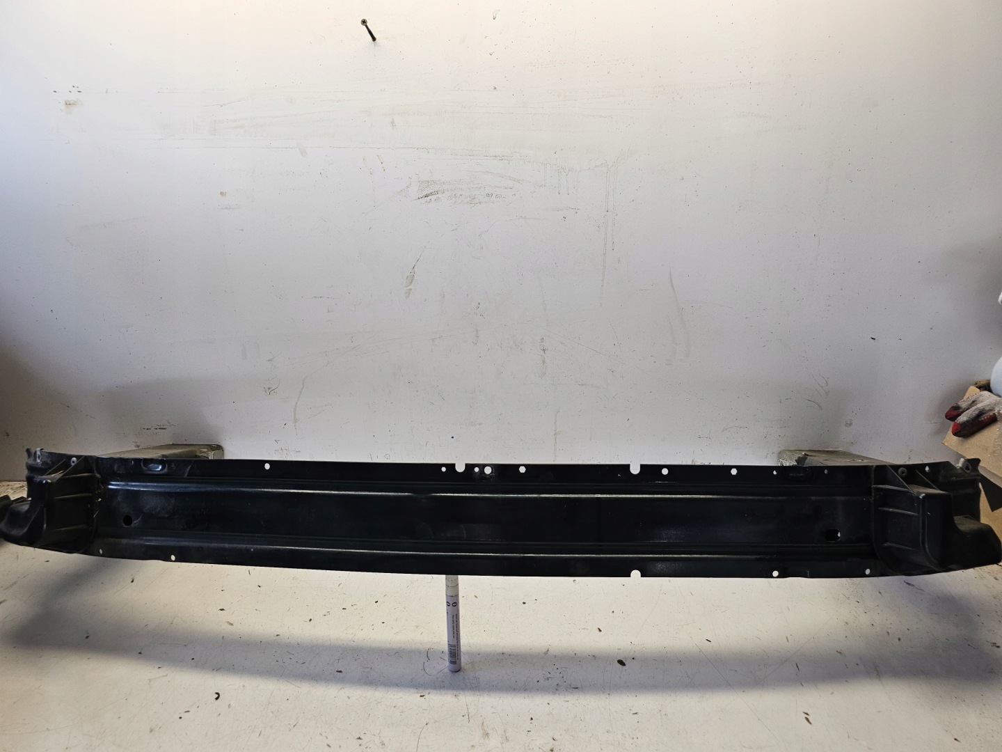 OPEL ZAFIRA C bumper support front pillar below front bumper Z30V