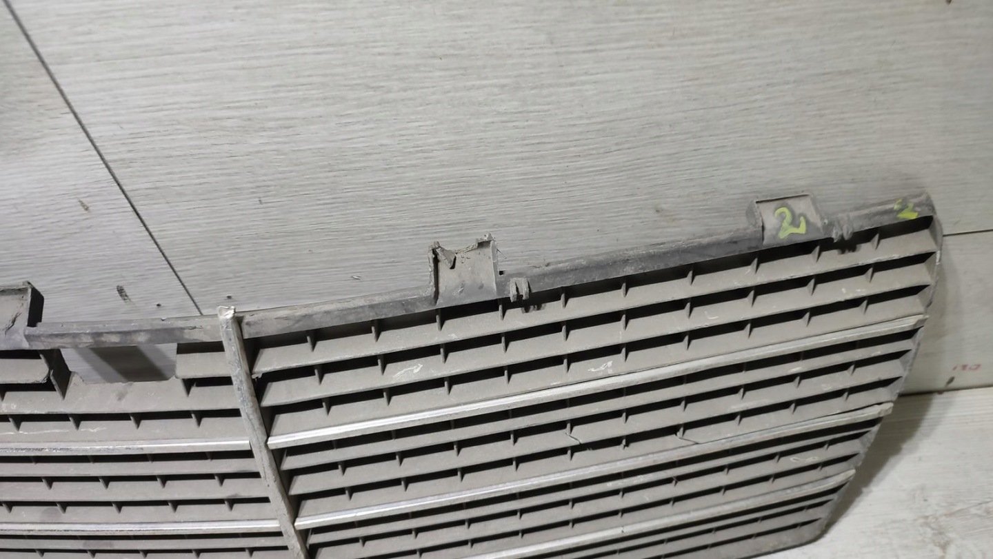 Grill Grill Mercedes w124