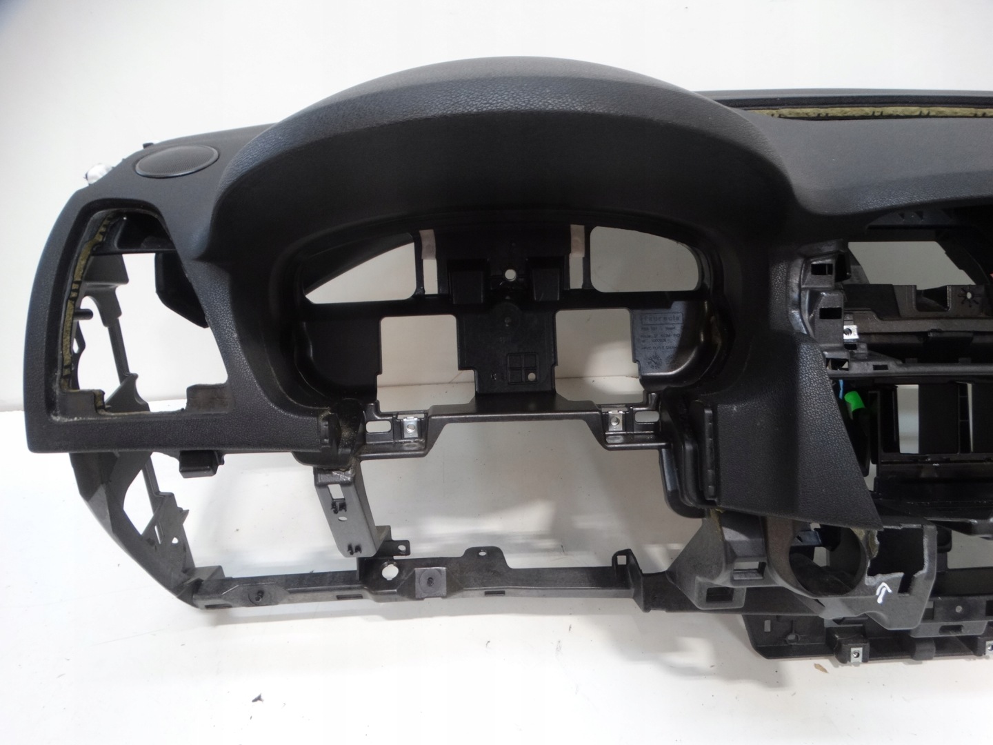 dashboard instrument panel airbag LAGUNA III 2.0 DCI 2010r